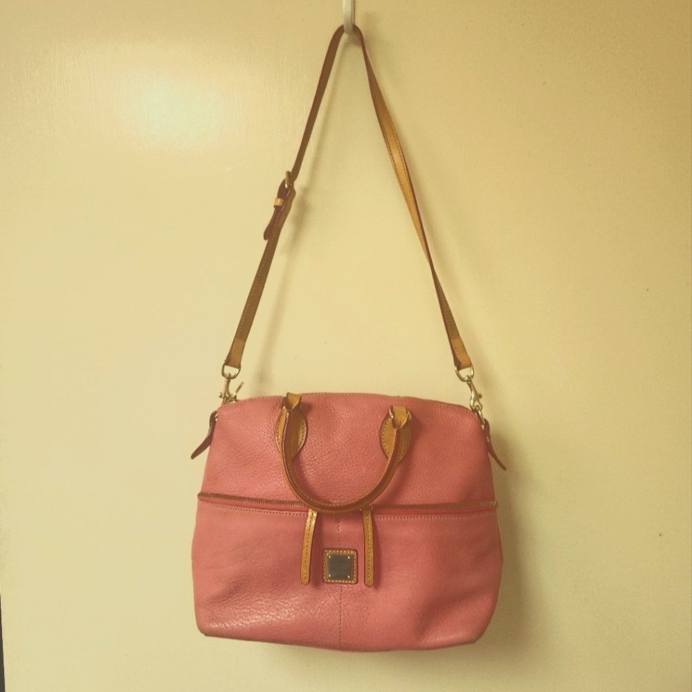 Dooney and Bourke pink purse